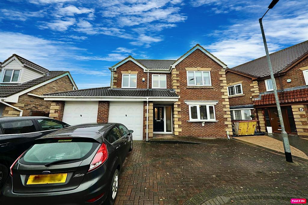 Summer Meadows, Bilton, Hull 5 bed detached house for sale £260,000