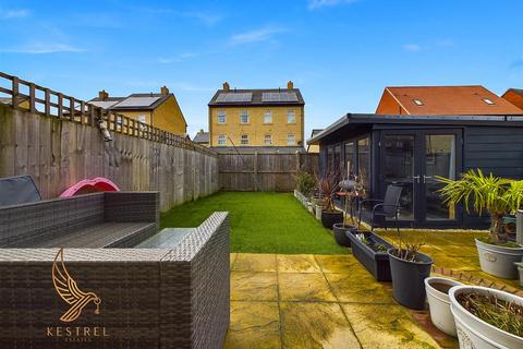 2 Millfield Close, Ackworth, Pontefract, WF7 7GE