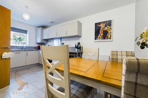 2 Millfield Close, Ackworth, Pontefract, WF7 7GE