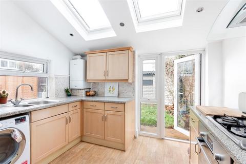 18b Lower Downs Road, London, SW20 8QF