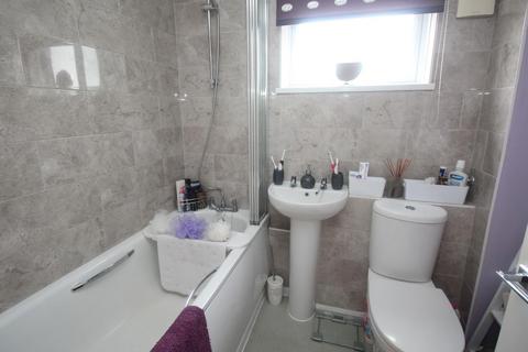 2 bedroom flat for sale - Torquay Crescent, Stevenage, SG1 2RR