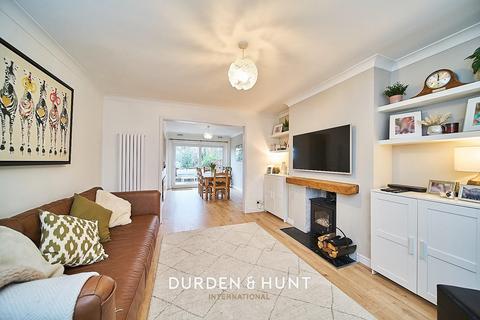 7 Hillcrest Way, Epping, CM16 7AR