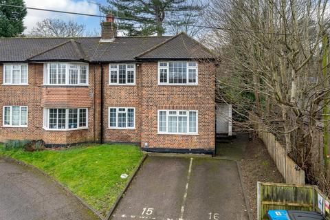 16 Apsley Grange, Hemel Hempstead, HP3 9SY