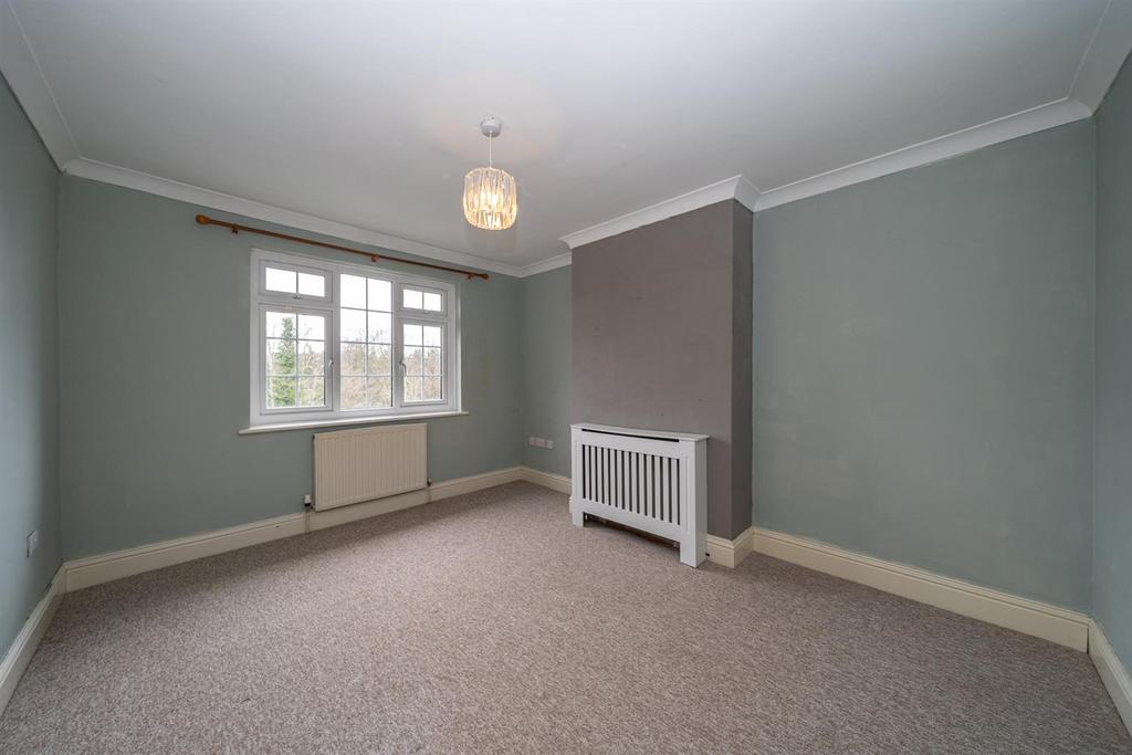 16-Apsley-Grange-04016.jpg