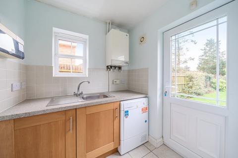 2 Lyspitt Common, Meppershall, Shefford, SG17 5GZ