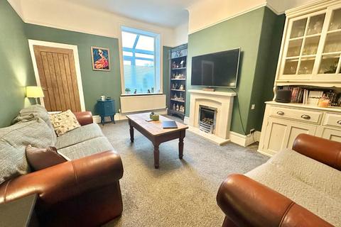 3 bedroom terraced house for sale, Keighley Road, Colne
