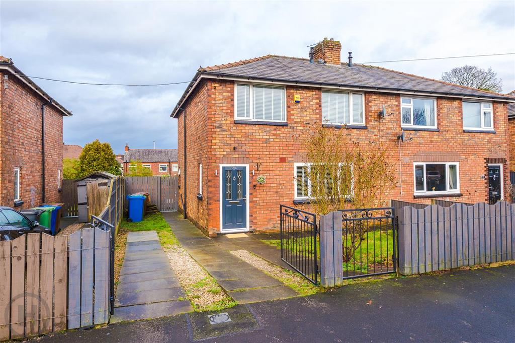 Lynton Road, Tyldesley, Manchester 3 bed semidetached house for sale