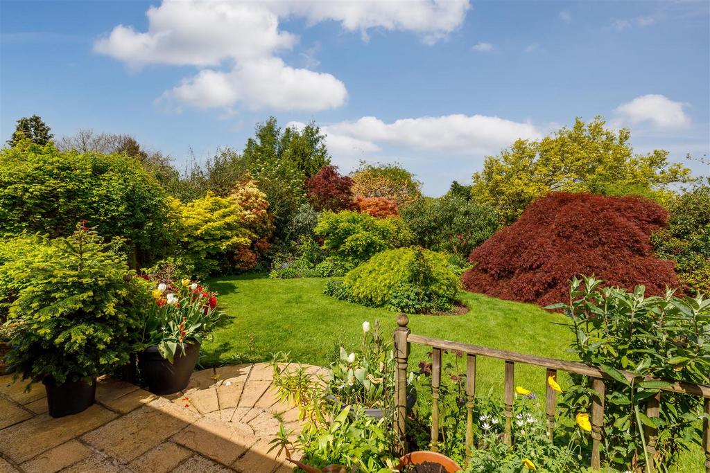 Inchbrook Road, Kenilworth 3 bed detached bungalow for sale £650,000