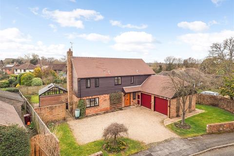 4 bedroom detached house for sale, Hunters Way, Chichester