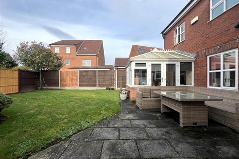 4 bedroom detached house for sale, Hanover Drive, Brough