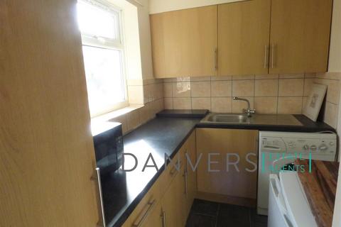 1 bedroom in a house share to rent - Longhurst Close, Leicester LE4