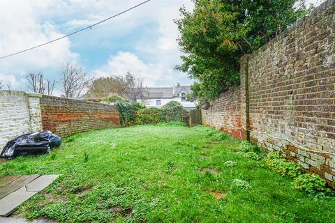 2 bedroom flat for sale, Magdalen Road, St. Leonards-On-Sea