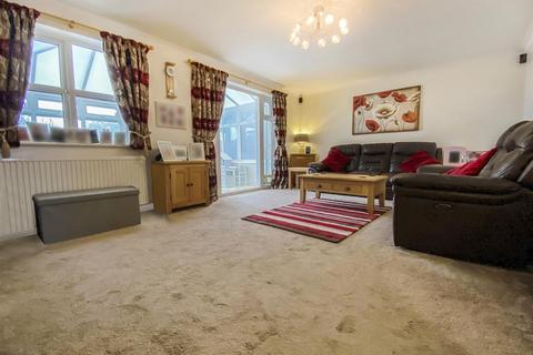 68b Dunkirk Road, Burnham-on-crouch, CM0 8LG