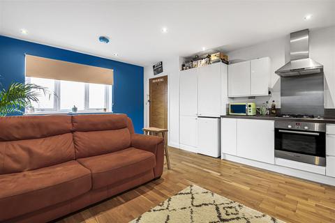 1 bedroom apartment for sale, Kidmore Road, Caversham, Reading
