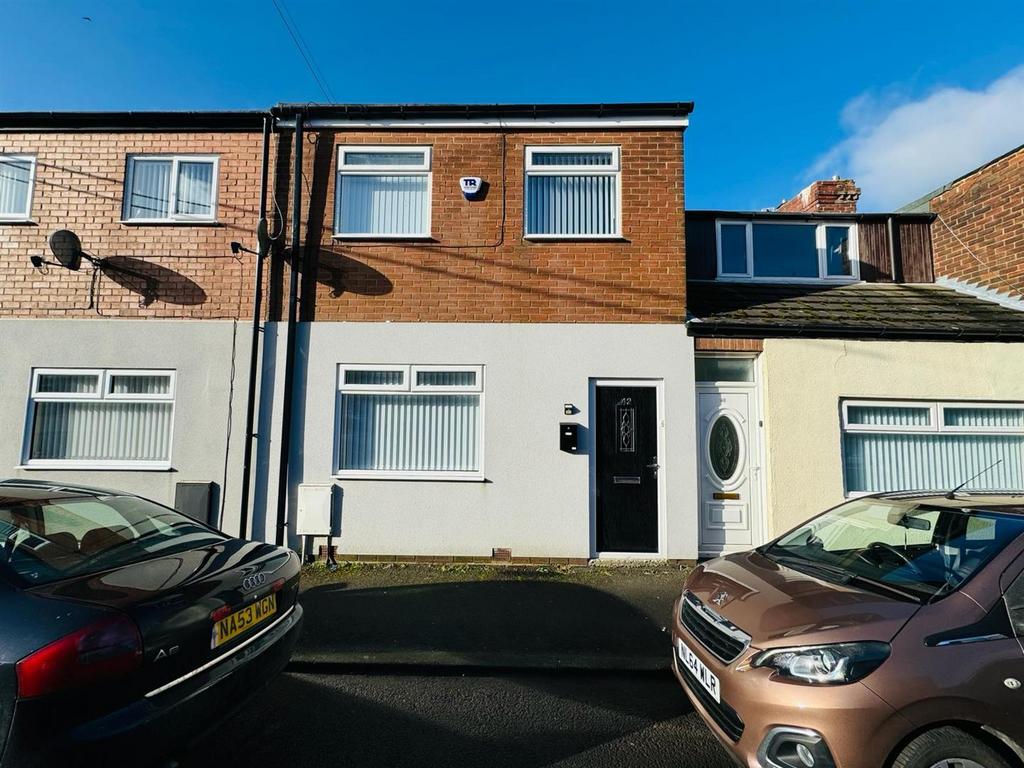 The Avenue, Houghton Le Spring DH5 3 bed house for sale £89,950
