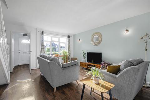 32 Randolph Road, Reading, RG1 8EB