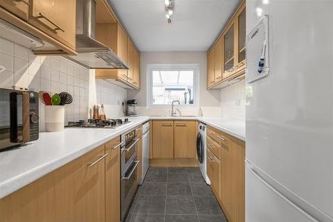 32 Randolph Road, Reading, RG1 8EB