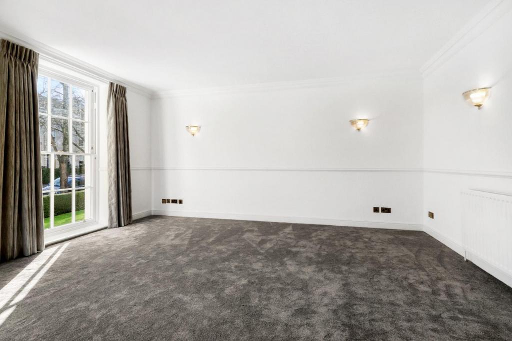 Living Room c.jpg
