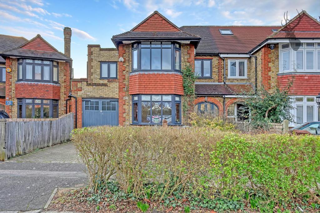Goldsborough Crescent, London E4 4 bed house for sale £800,000