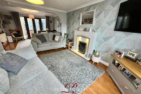 4 bedroom house for sale - Ffordd Neuadd, Carmel, Holywell