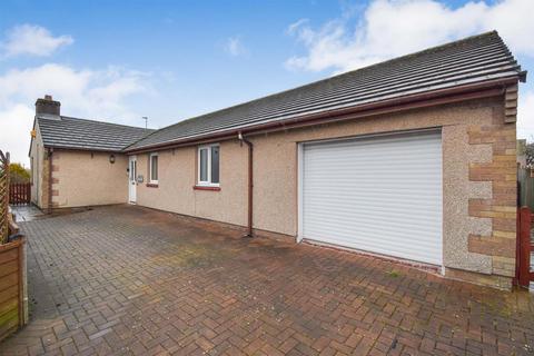 3 bedroom bungalow for sale - Skirsgill Close, Penrith