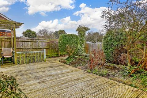 53 Greystone Avenue, Worthing, BN13 1LR