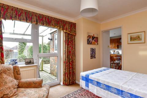 53 Greystone Avenue, Worthing, BN13 1LR