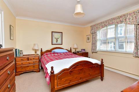 53 Greystone Avenue, Worthing, BN13 1LR