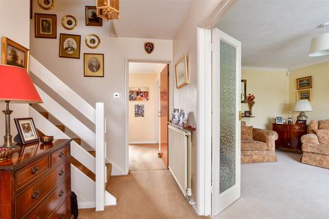 53 Greystone Avenue, Worthing, BN13 1LR