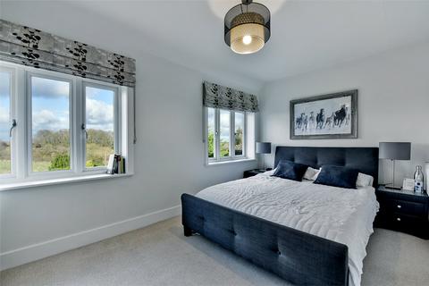 5 bedroom detached house to rent, Fullers Hill, Hyde Heath, Amersham, Buckinghamshire, HP6