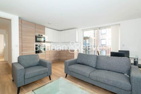 2 bedroom apartment to rent, Ashton Reach,  Surrey Quays SE16