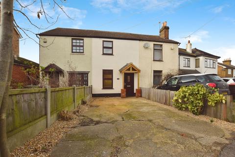 2 bedroom cottage for sale - Southend Road, Stanford-Le-Hope, SS17