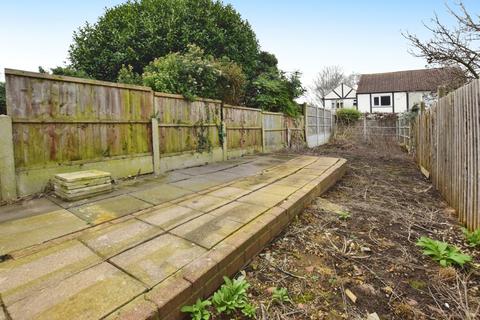 23 Southend Road, Stanford-le-hope, SS17 0PQ