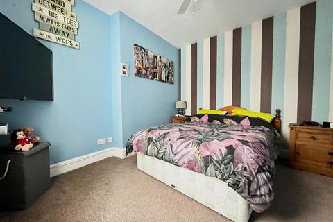 3 bedroom end of terrace house for sale, Climsland Road, Paignton TQ4