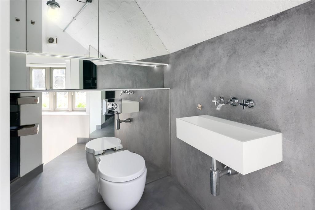 Shower Room 2