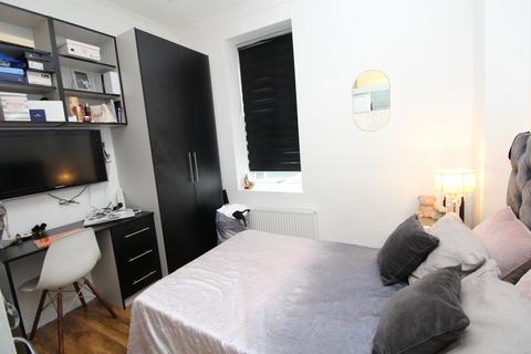 5 bedroom house share to rent, Woolwich Road, Greenwich , SE10