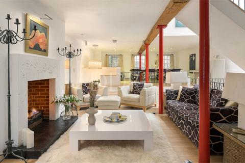 4 bedroom terraced house for sale, Bourlet Close, London, W1W