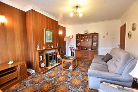3 bedroom semi-detached bungalow for sale - Cumberland Drive, Royton, Oldham, Greater Manchester, OL1