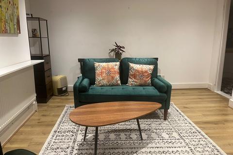 1 bedroom flat to rent, St Ursula Grove, Southsea PO5
