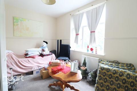 2 bedroom end of terrace house for sale - Daimler Road, Coventry