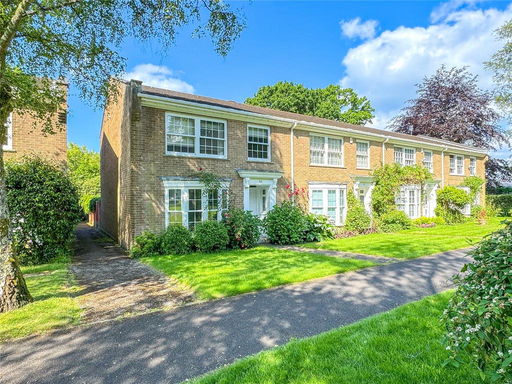 Halton Close, Bransgore... 4 bed end of terrace house for sale £450,000
