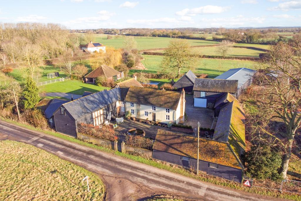 Wood End, Ardeley, Herts, SG2 4 bed detached house for sale £2,500,000