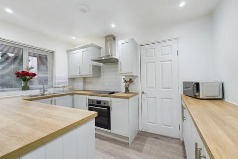 38 Hardwicke Close, Worcester, WR2 5NX