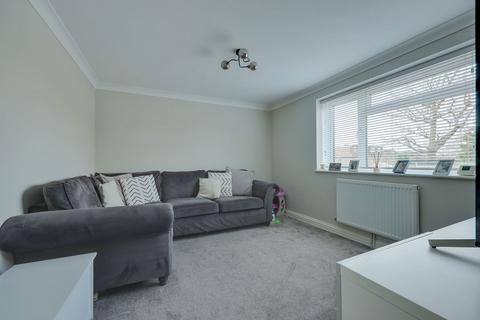 4 bedroom end of terrace house for sale, Chanctonbury Road, Burgess Hill, RH15
