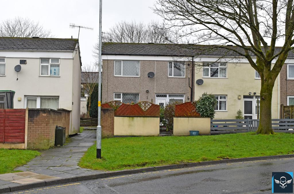 Chichester Close, Burnley 2 bed semidetached house for sale £92,500