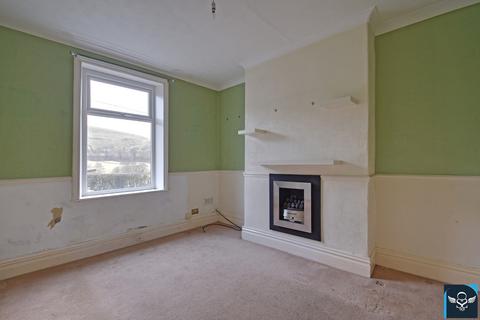 2 bedroom terraced house for sale, Burnley Road, Cliviger