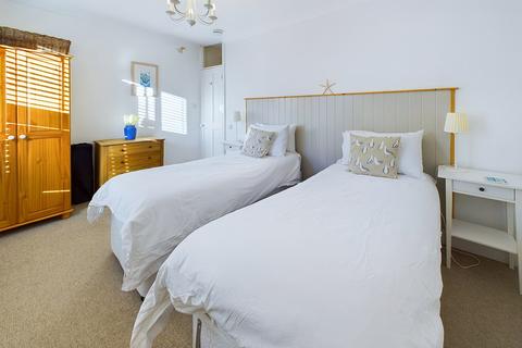 3 bedroom terraced house for sale, Duck Street, Mousehole, TR19 6QW