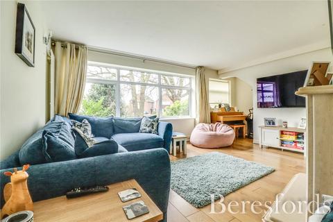 14 Oaklands Close, Braintree, CM77 7PZ