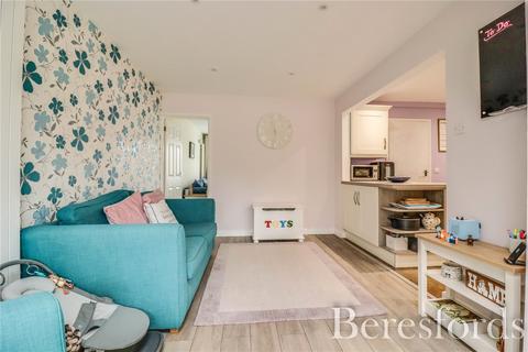 14 Oaklands Close, Braintree, CM77 7PZ
