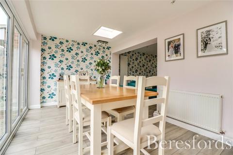 14 Oaklands Close, Braintree, CM77 7PZ